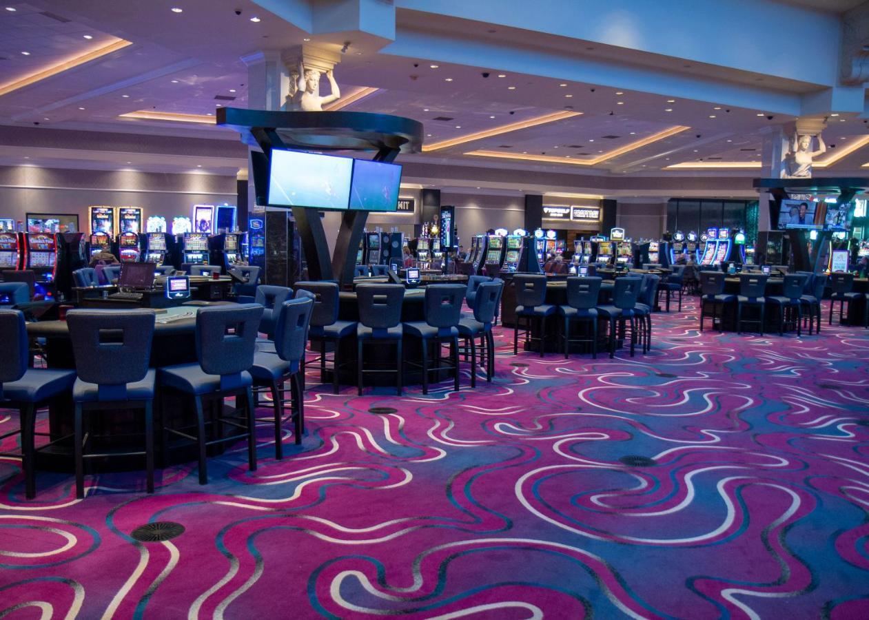 Riverside Casino & Golf Resort Exterior foto